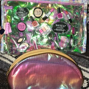 Beautiful makeup bag😍💄💅🏻